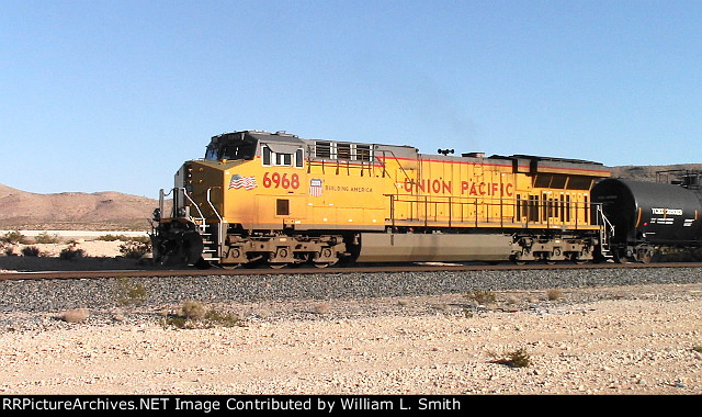 EB Manifest Frt at Erie NV W-Pshr -113